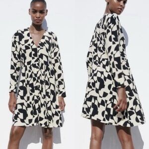 Zara Black and Cream Patterned dress size small